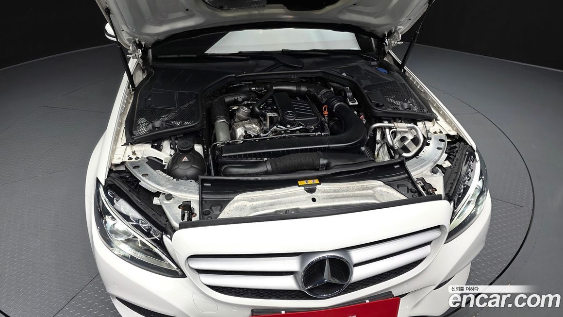 Mercedes-Benz C-Class 2018