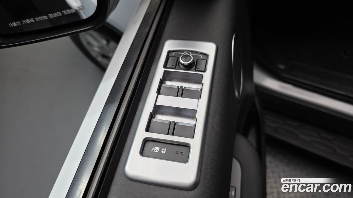 Land Rover Discovery 2019