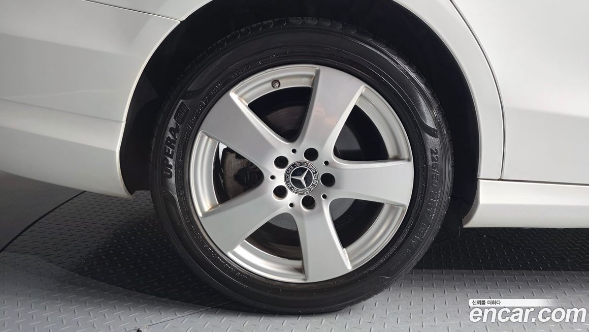 Mercedes-Benz C-Class 2018