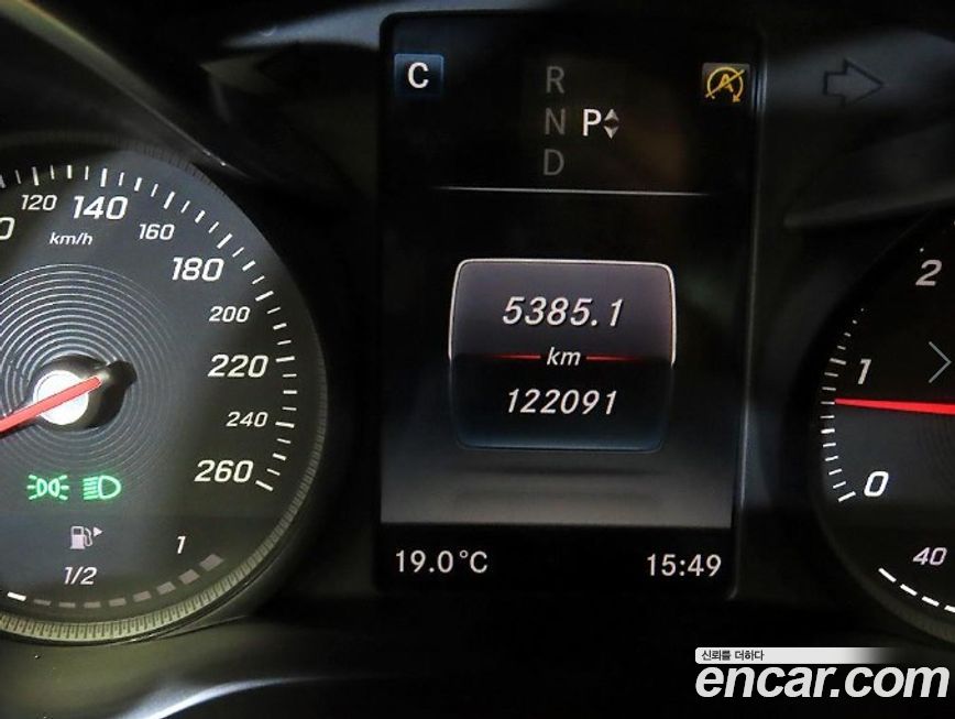 Mercedes-Benz GLC-Class 2017