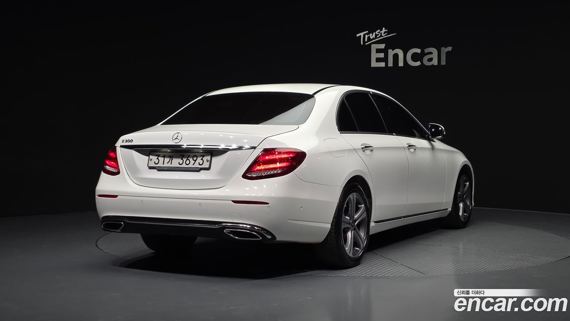 Mercedes-Benz E-Class 2018