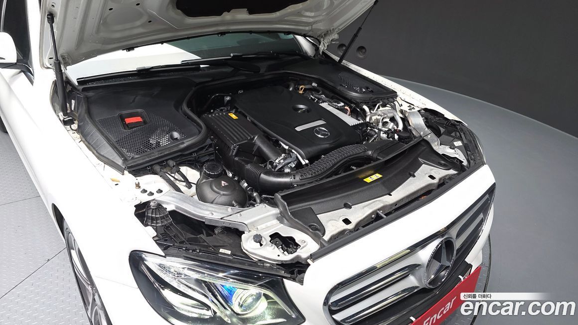 Mercedes-Benz E-Class 2018