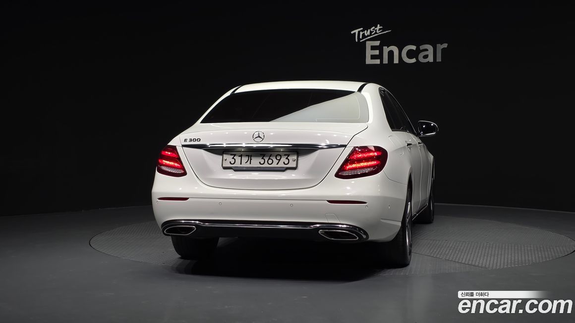 Mercedes-Benz E-Class 2018