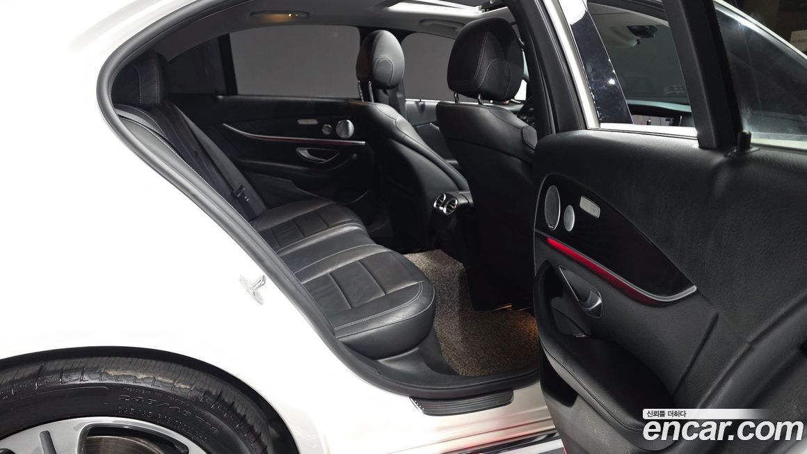 Mercedes-Benz E-Class 2018