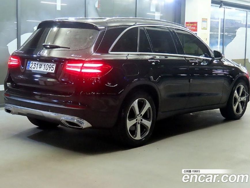 Mercedes-Benz GLC-Class 2017