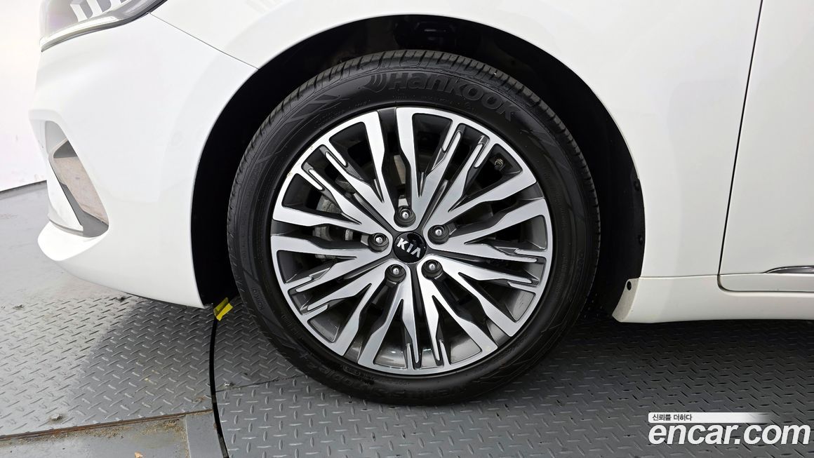 Kia K7 2020