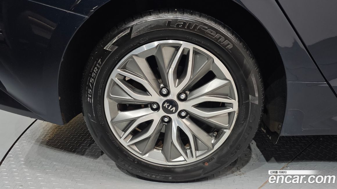 Kia K5 2021