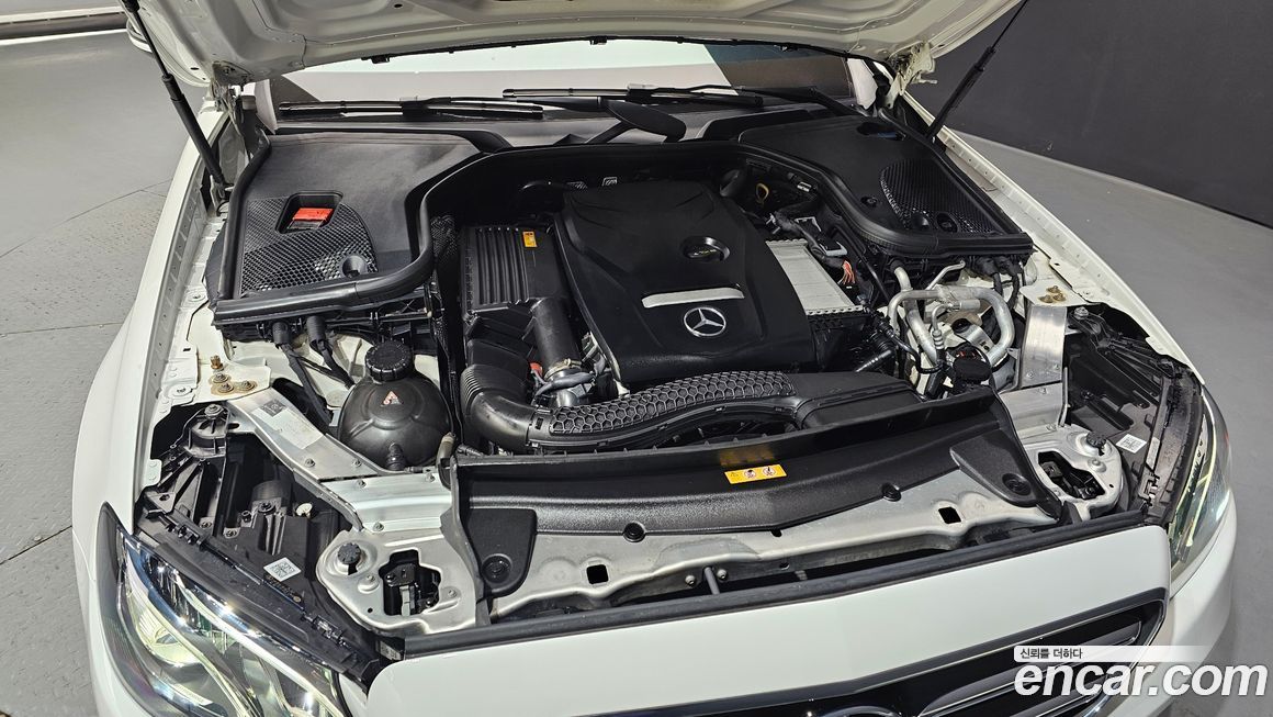 Mercedes-Benz E-Class 2020