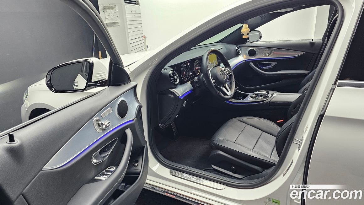 Mercedes-Benz E-Class 2020