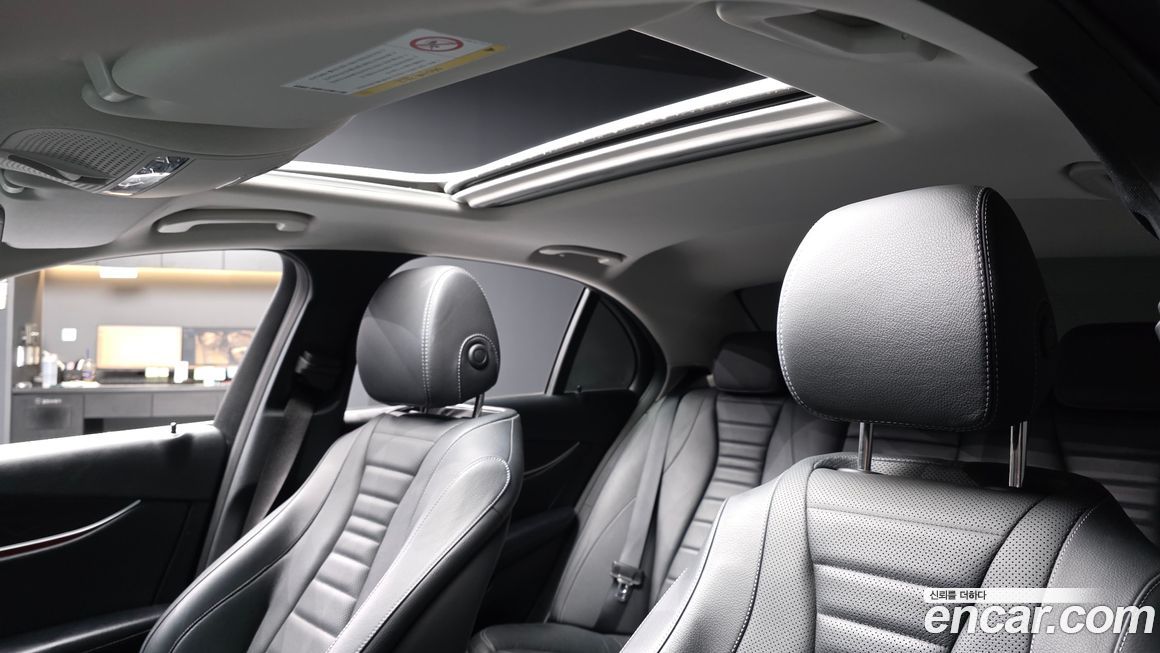 Mercedes-Benz E-Class 2018