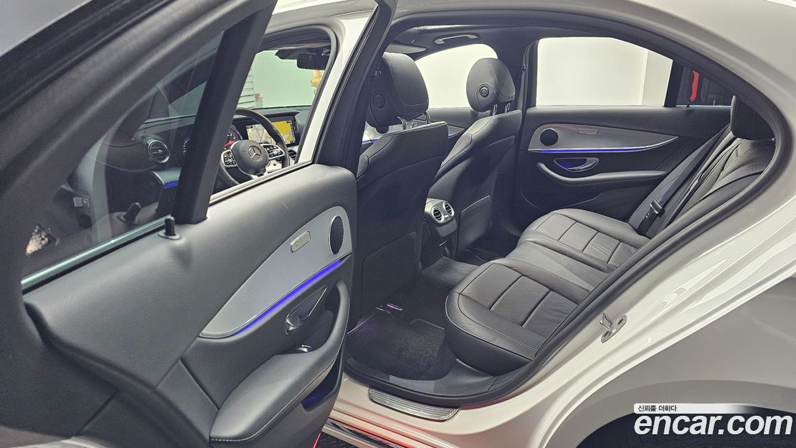 Mercedes-Benz E-Class 2020