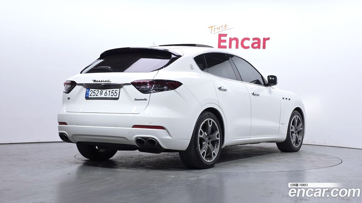 Maserati Levante 2018