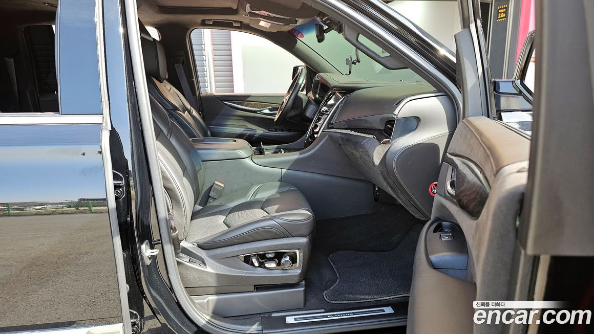 Cadillac Escalade 2016