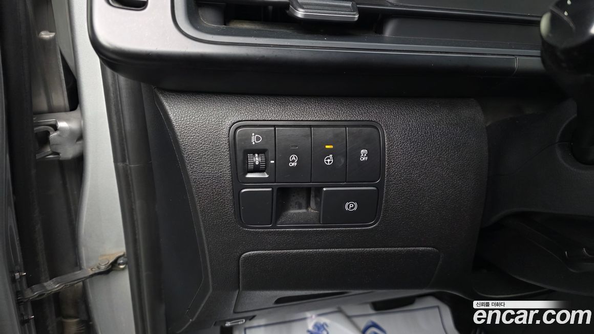 Hyundai Staria 2022