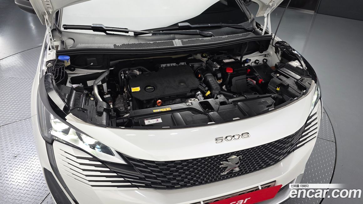 Peugeot 5008 2022