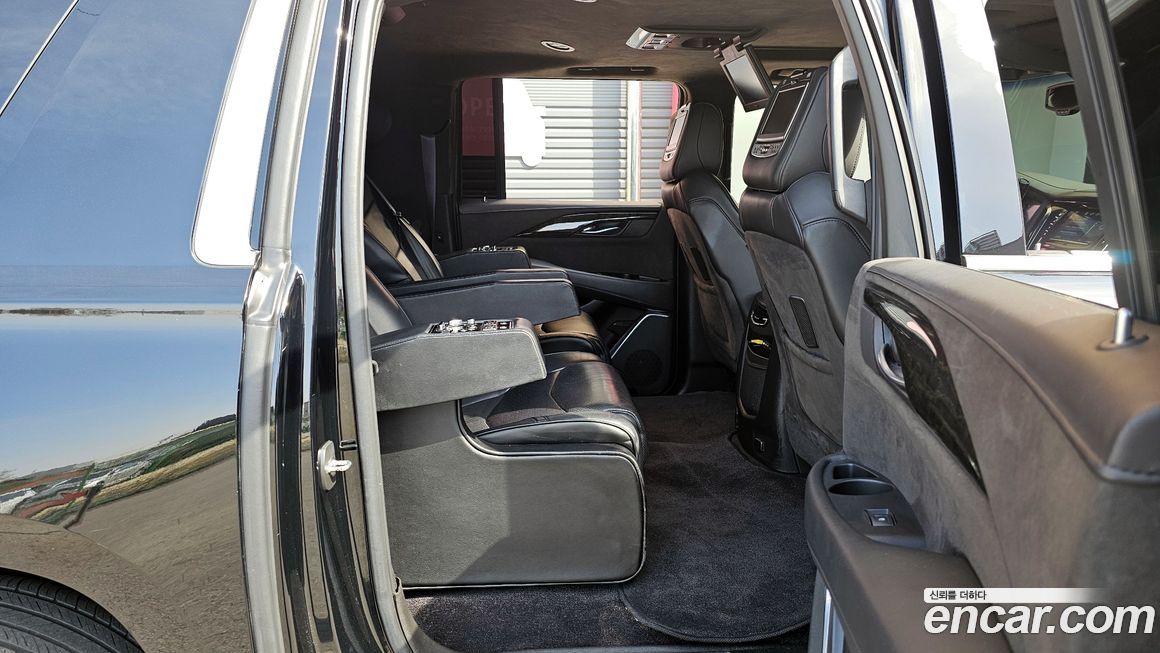 Cadillac Escalade 2016