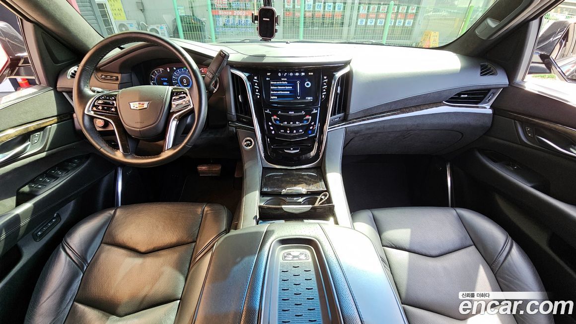 Cadillac Escalade 2016