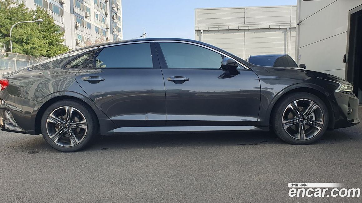 Kia K5 2023