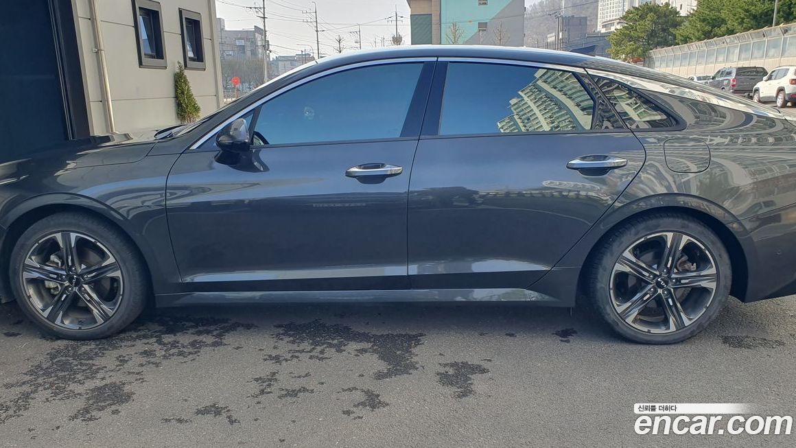Kia K5 2023