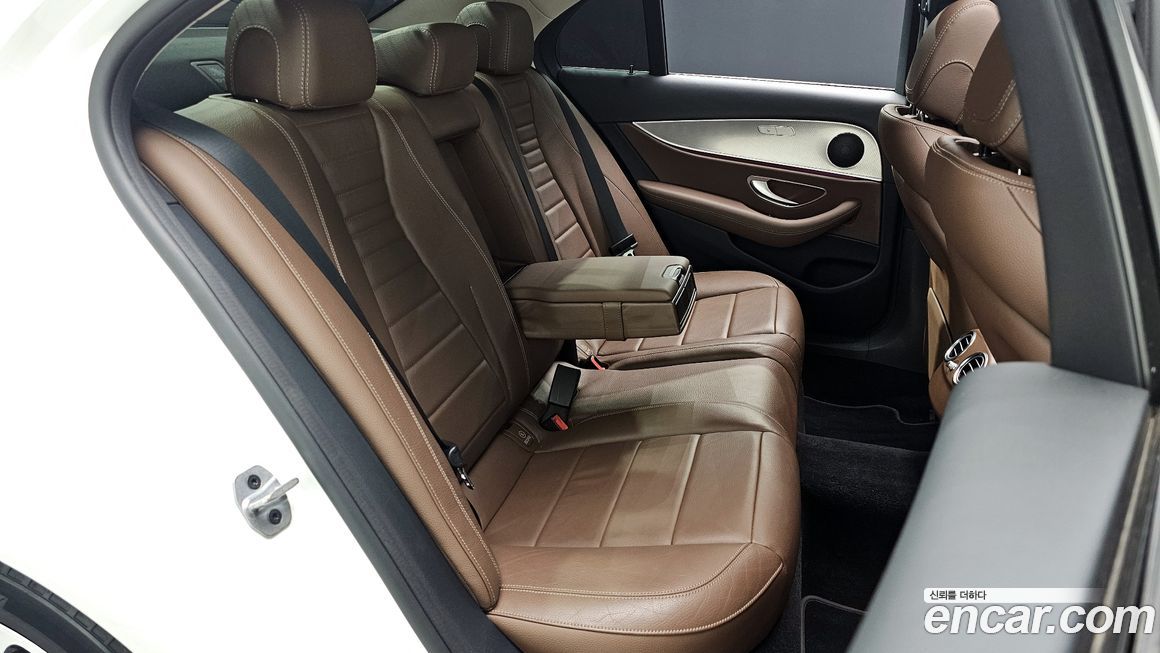 Mercedes-Benz E-Class 2019