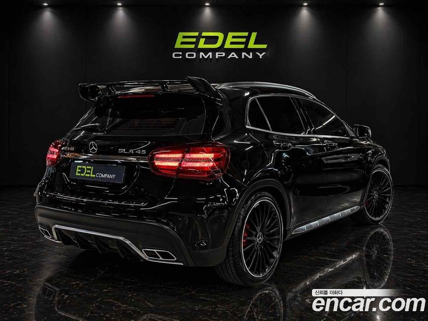 Mercedes-Benz GLA-Class 2019