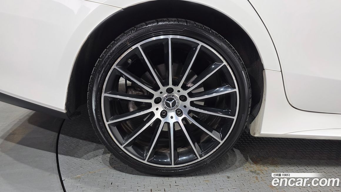 Mercedes-Benz CLS-Class 2019