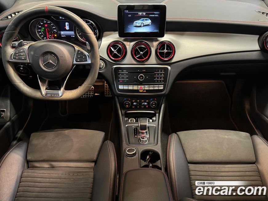 Mercedes-Benz GLA-Class 2019