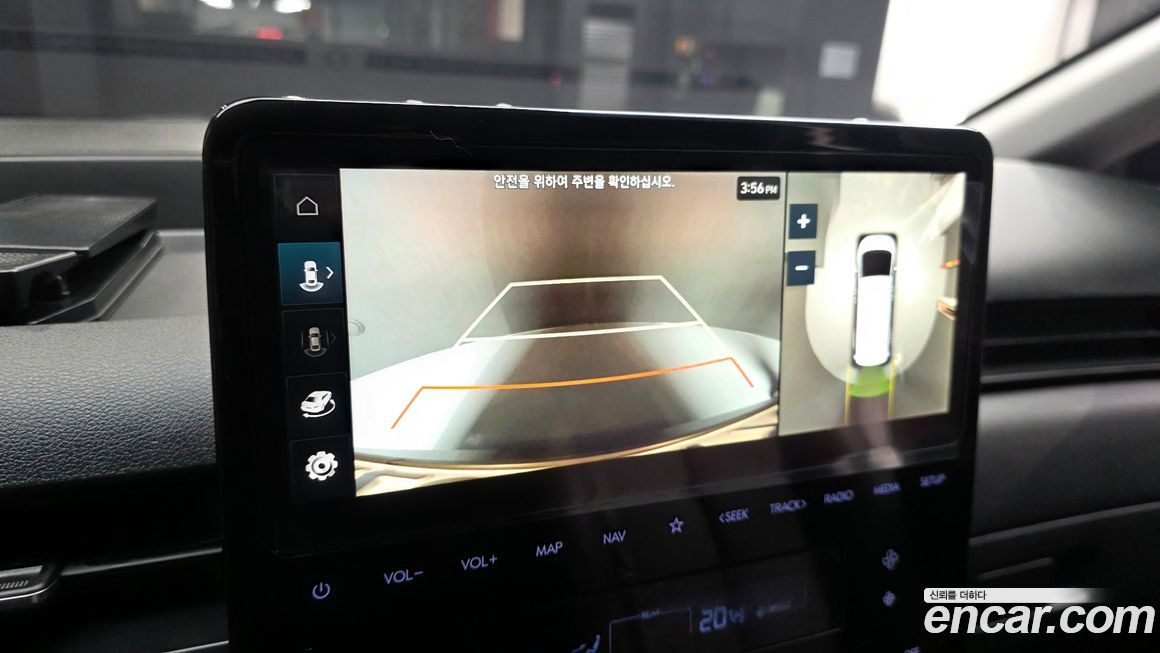 Hyundai Staria 2025