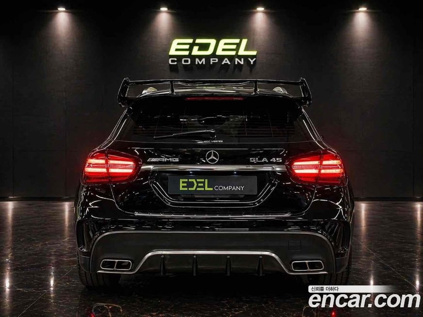 Mercedes-Benz GLA-Class 2019