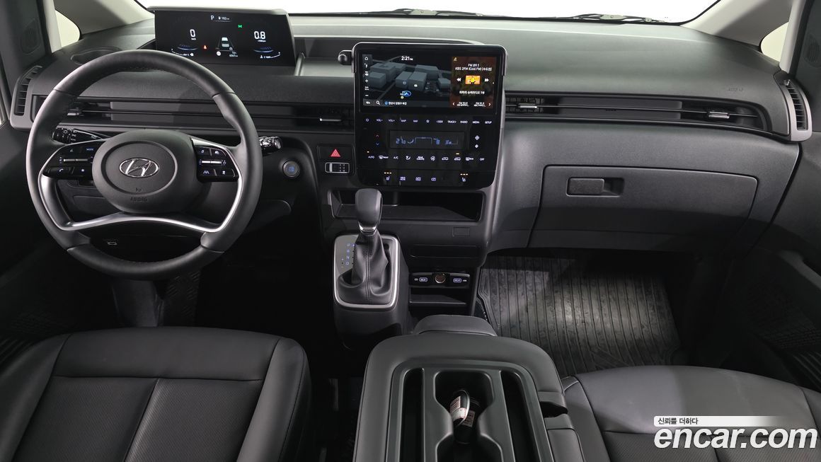 Hyundai Staria 2023