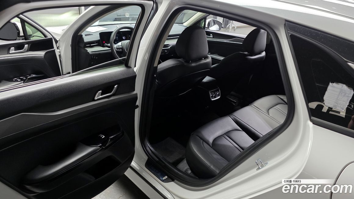 Kia K5 2024