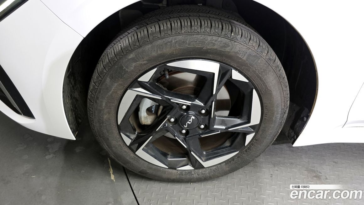 Kia K5 2024
