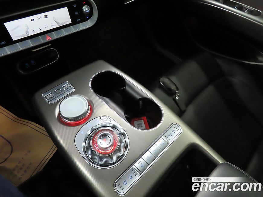 Genesis GV60 2022