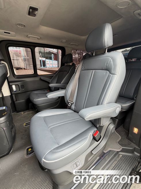 Hyundai Staria 2022