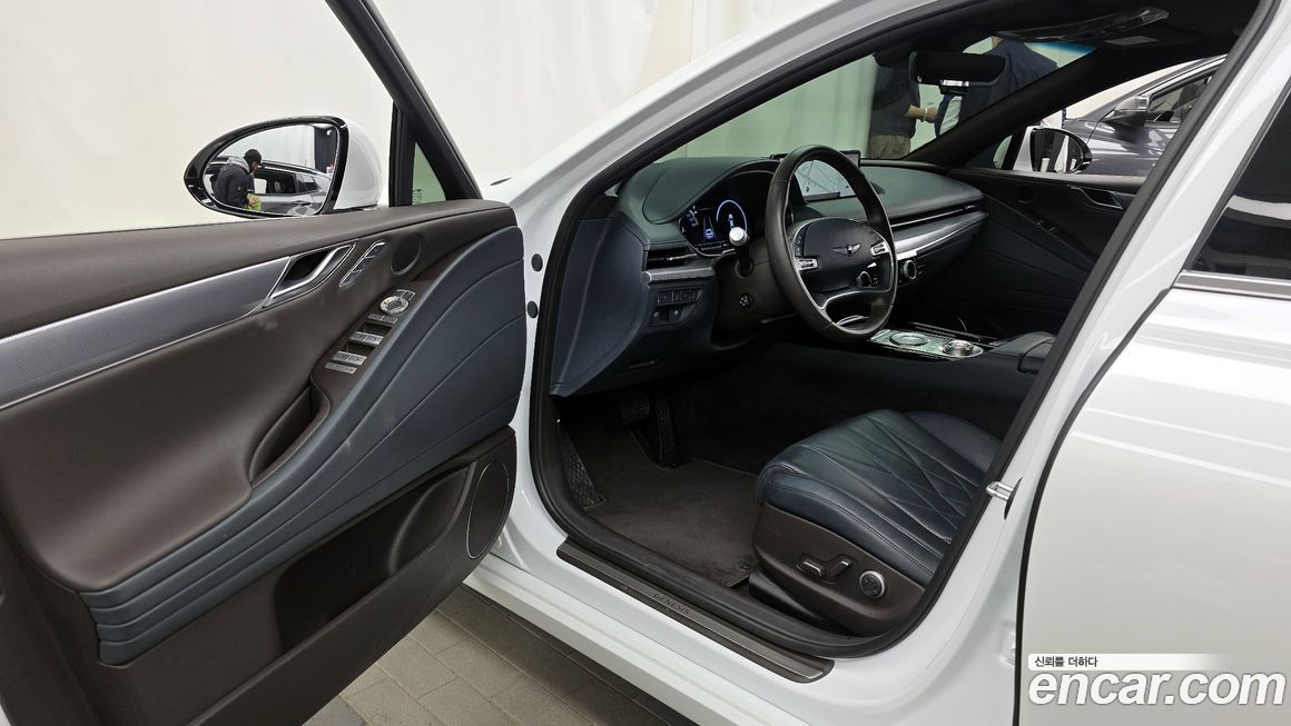 Genesis G80 2021