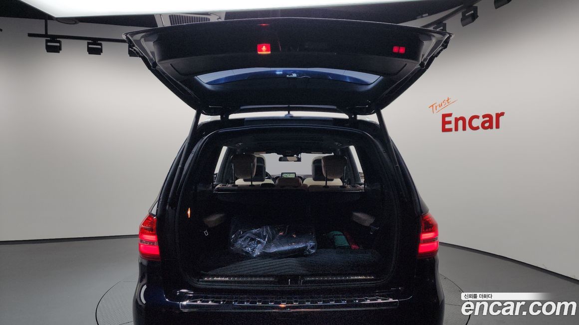 Mercedes-Benz GLS-Class 2017