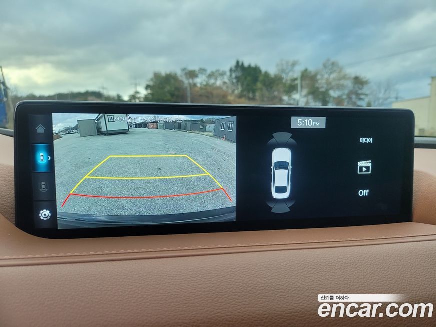 Genesis G80 2024