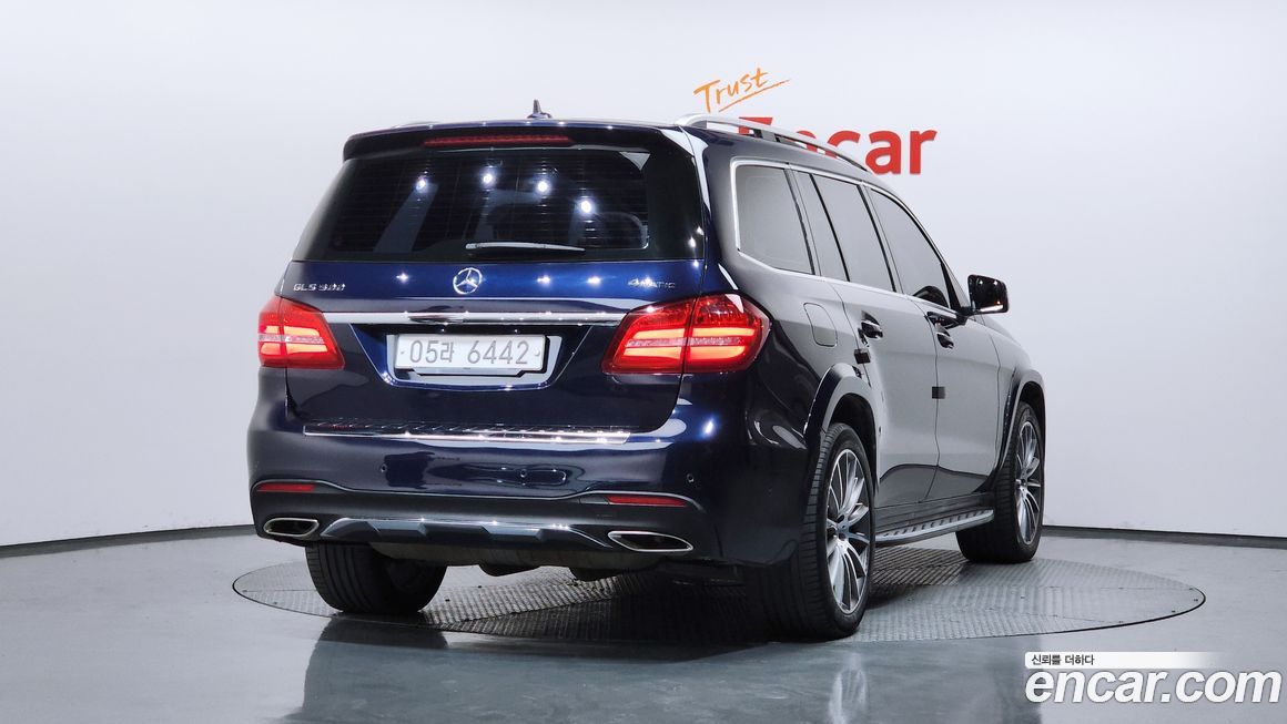 Mercedes-Benz GLS-Class 2017