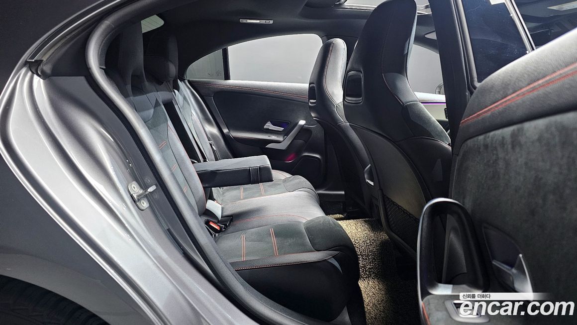 Mercedes-Benz CLA-Class 2023