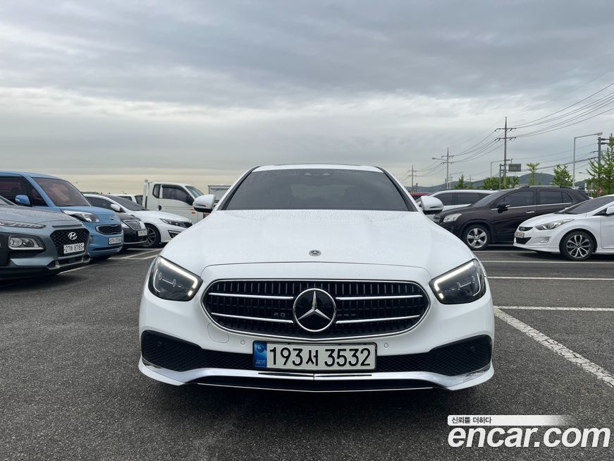 Mercedes-Benz E-Class 2021