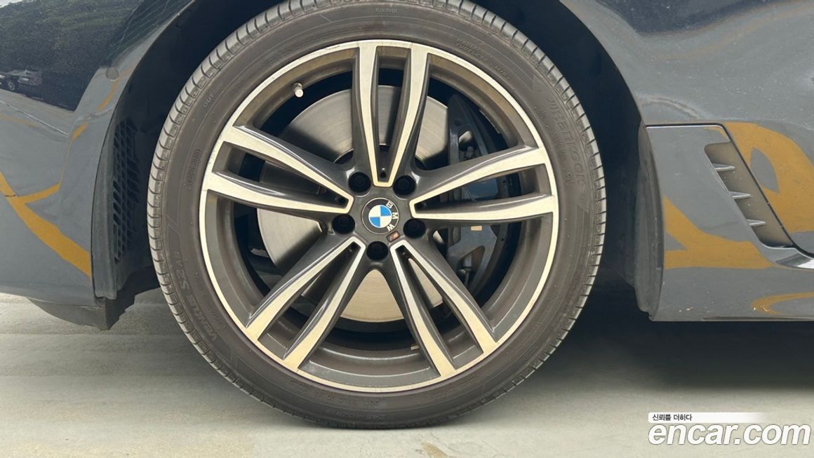 BMW Gran Turismo 2021