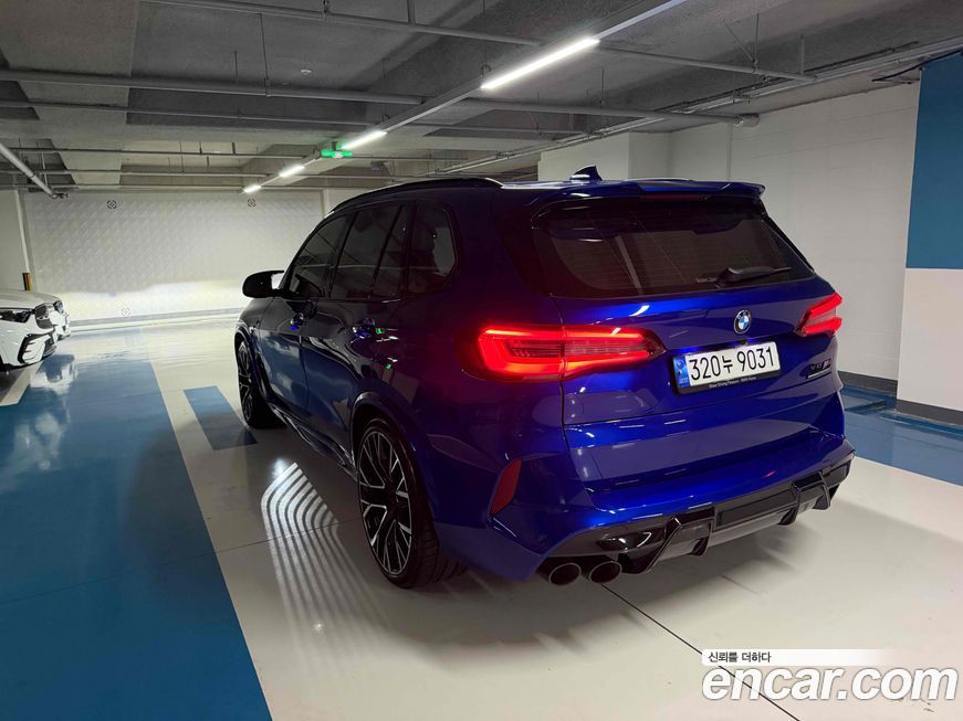 BMW X5M 2022