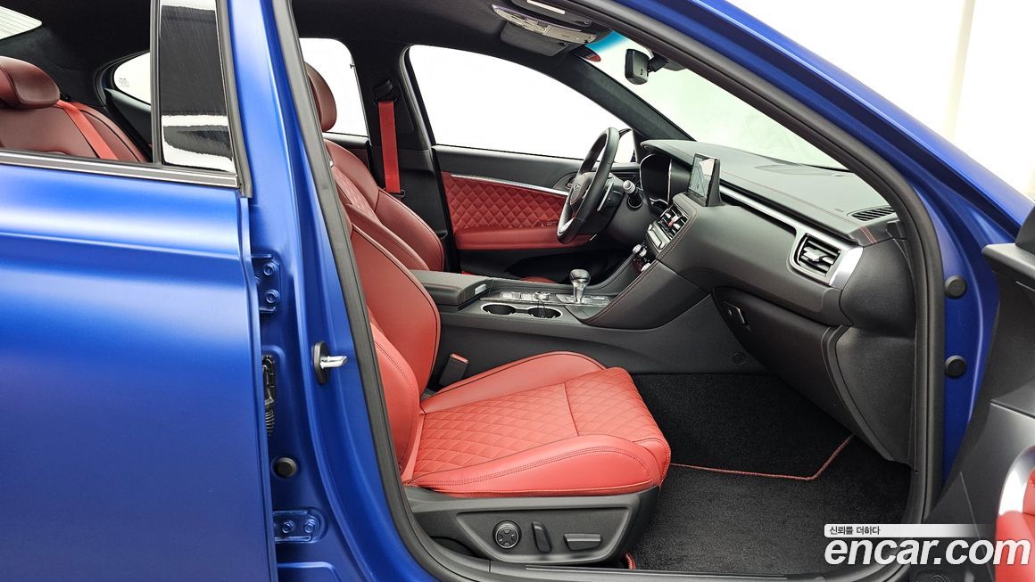 Genesis G70 2025