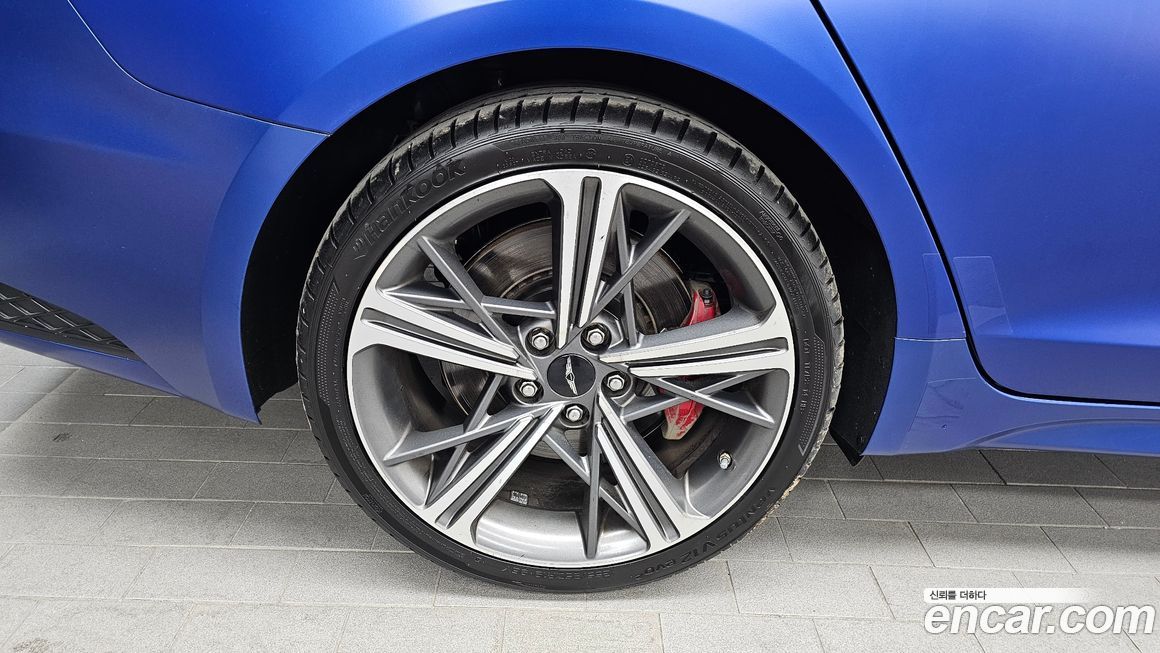 Genesis G70 2025