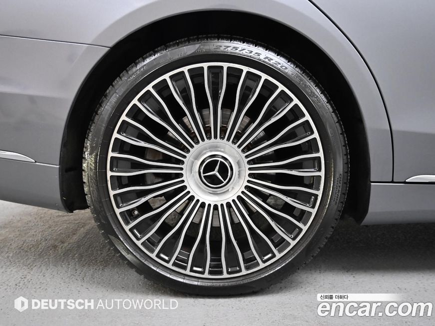 Mercedes-Benz S-Class 2020