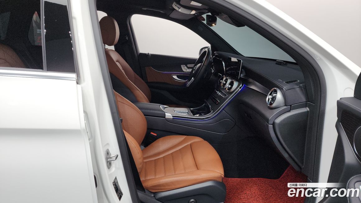 Mercedes-Benz GLC-Class 2022