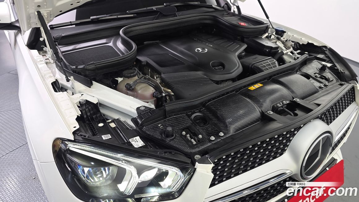 Mercedes-Benz GLE-Class 2023