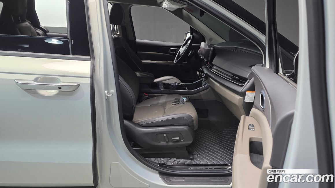 Kia Canival 2024