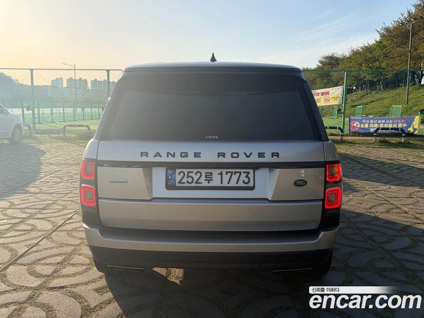 Land Rover Range Rover 2018
