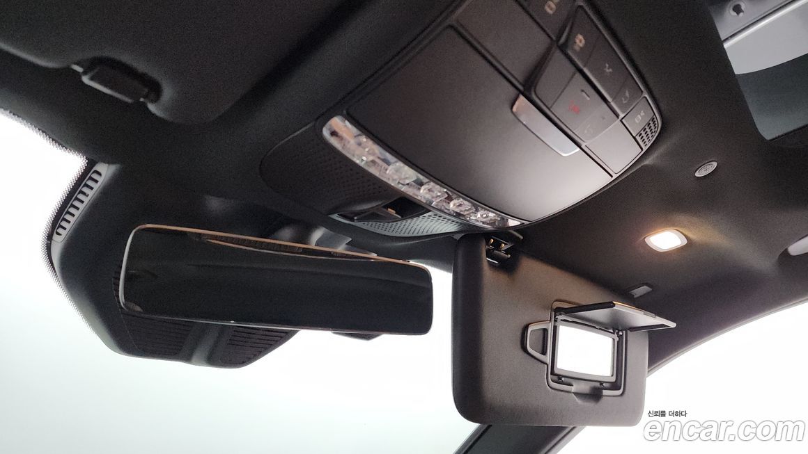 Mercedes-Benz GLC-Class 2022